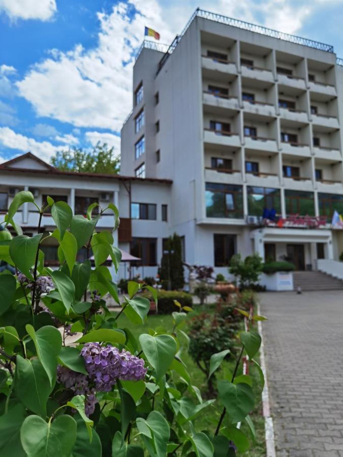 Hotel Spa Cazino Monteoru Sarata-Monteoru Exterior photo