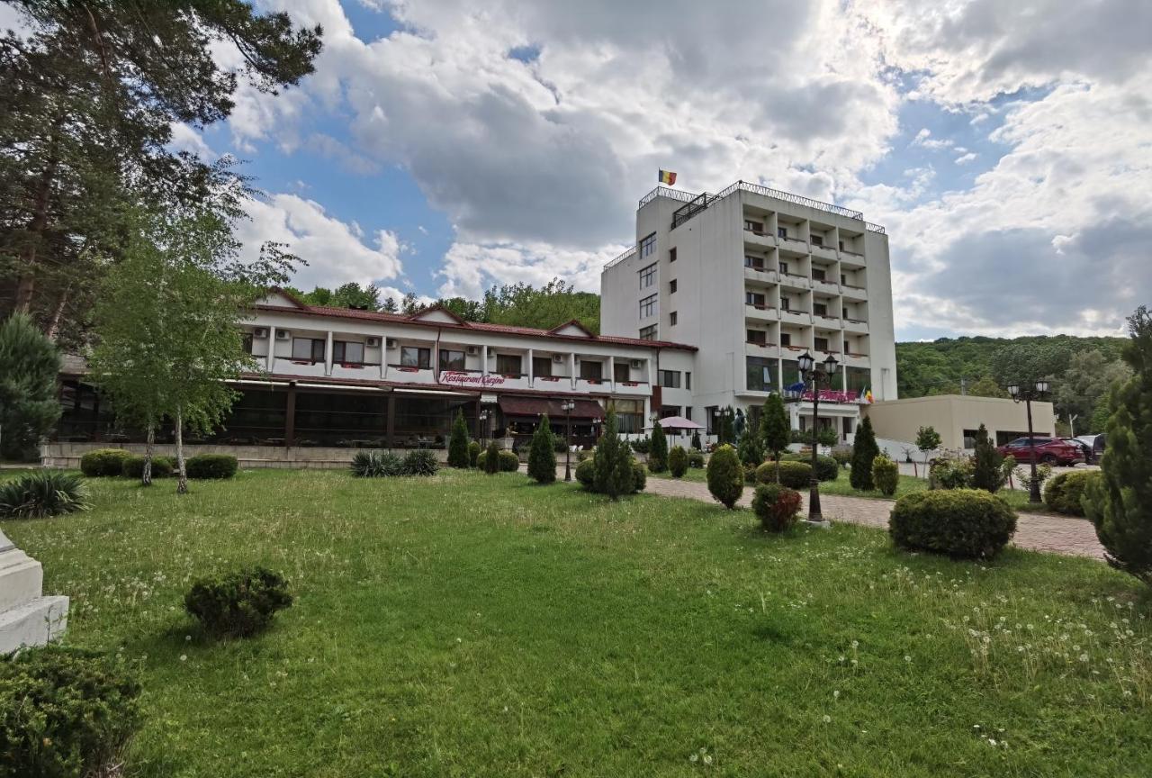 Hotel Spa Cazino Monteoru Sarata-Monteoru Exterior photo