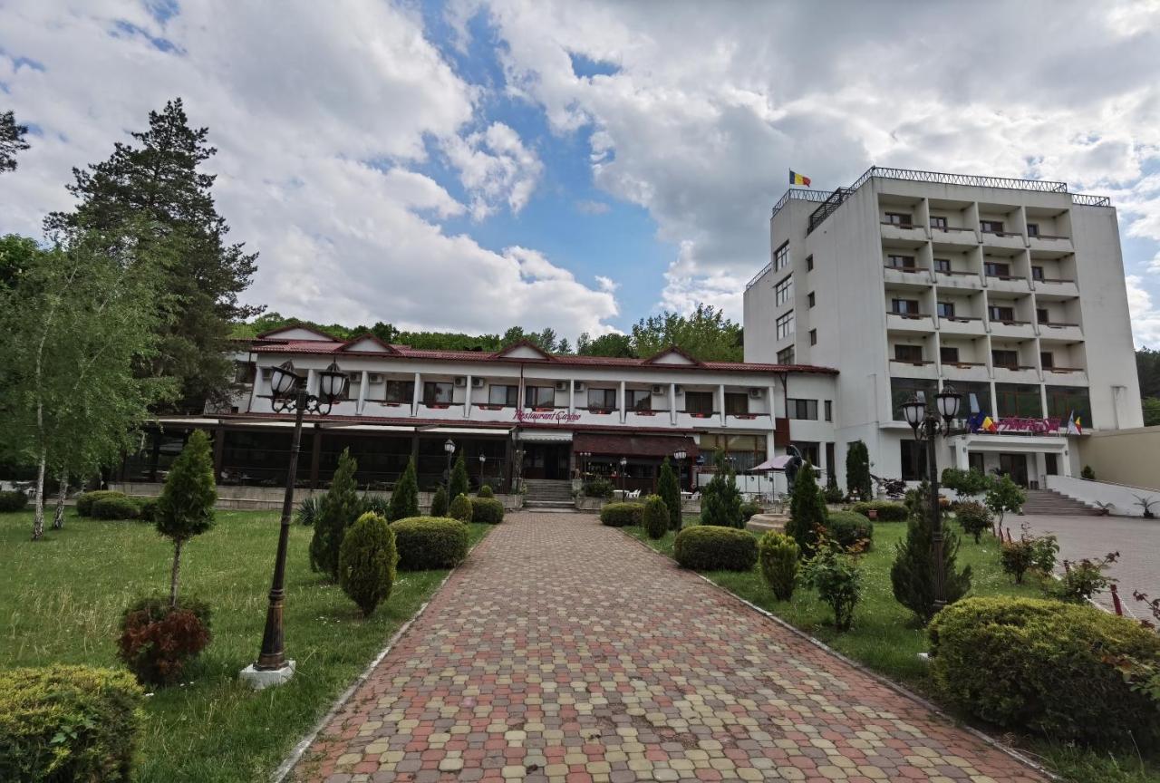 Hotel Spa Cazino Monteoru Sarata-Monteoru Exterior photo